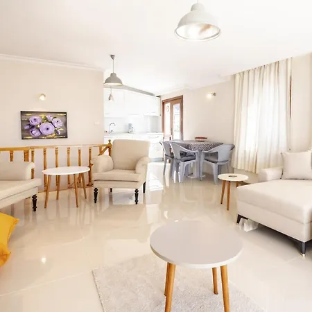 Duplex Flat With Bosphorus View In Uskudar Κωνσταντινούπολη