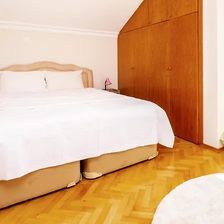 Διαμέρισμα Duplex Flat With Bosphorus View In Uskudar Κωνσταντινούπολη