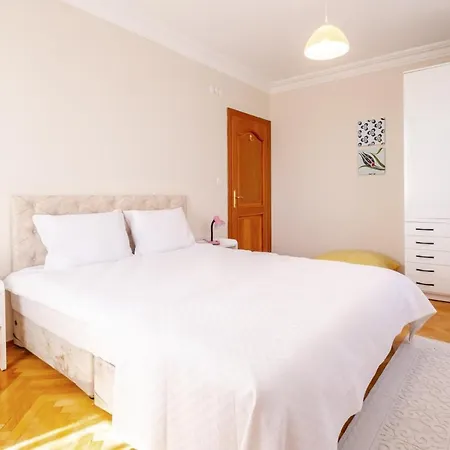 Apartment Duplex Flat With Bosphorus View In Uskudar Istanbul