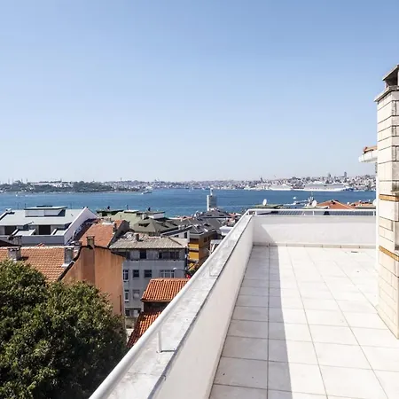 Apartment Duplex Flat With Bosphorus View In Uskudar *